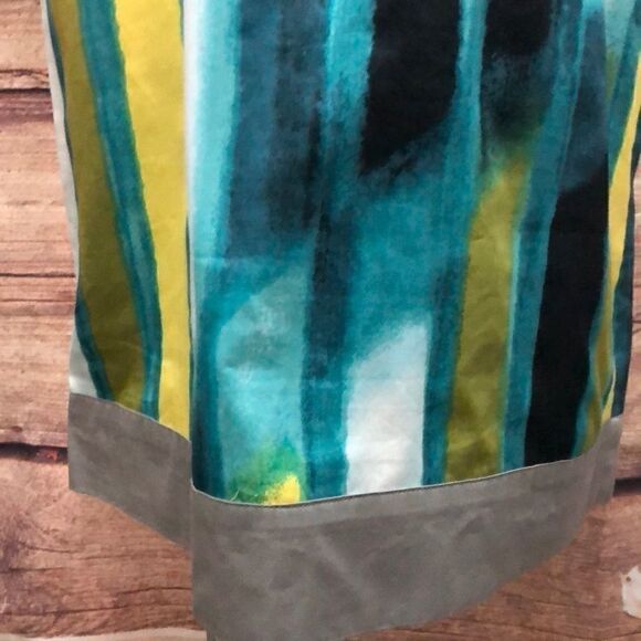 Kenneth Cole multi color print shift dress - Picture 2 of 6